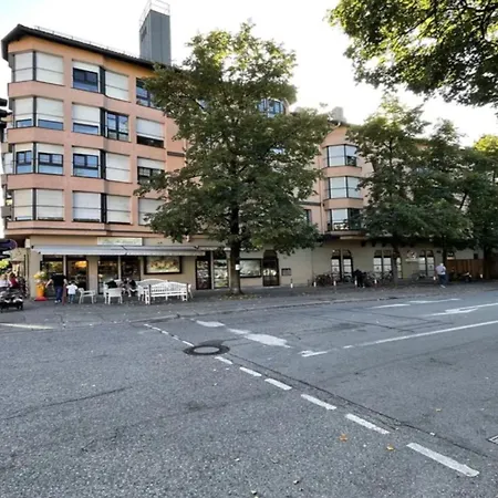 Apartment Knorrstr Milbertshofen Munich